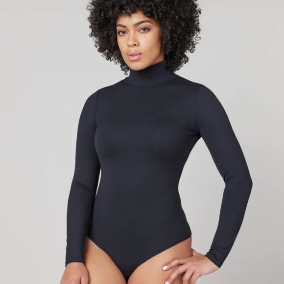 SPANX Suit Yourself Long Sleeve Turtleneck Thong Bodysuit - Picture 5 of 9